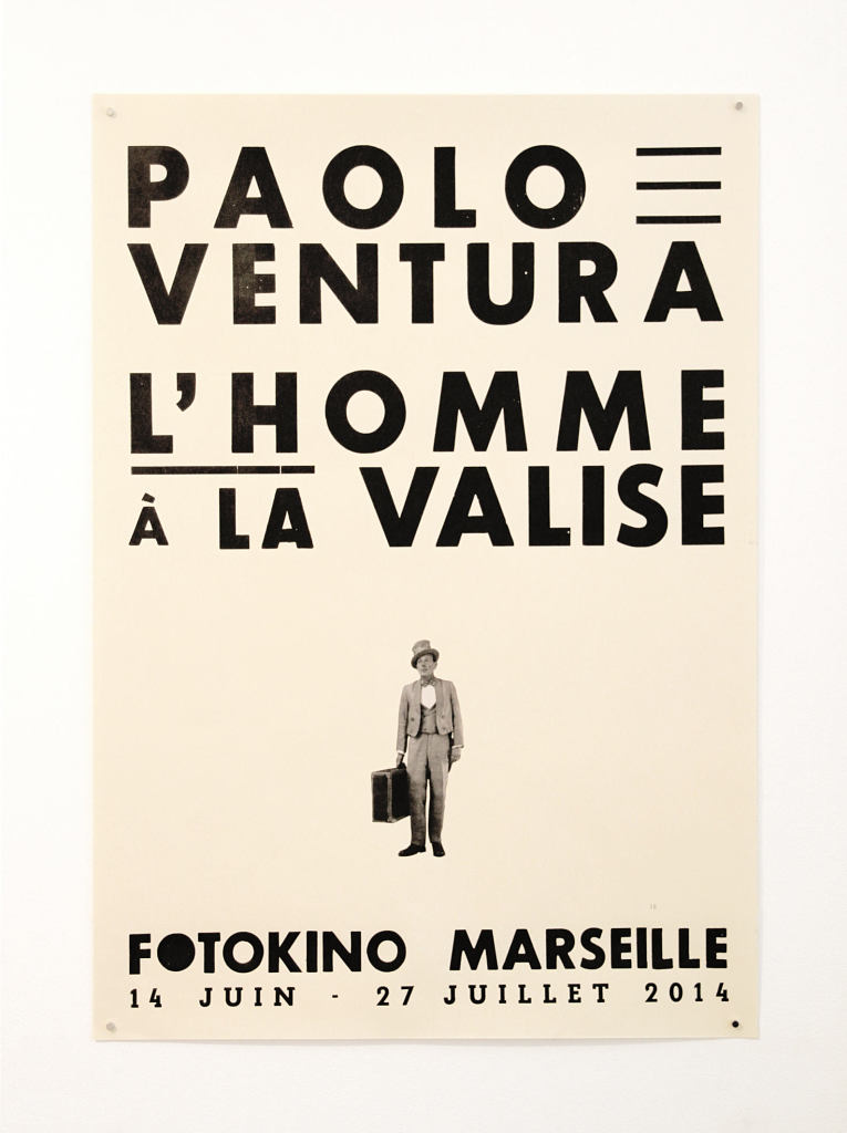 Affiche • Exposition « L'homme à la valise » Paolo Ventura, 2014