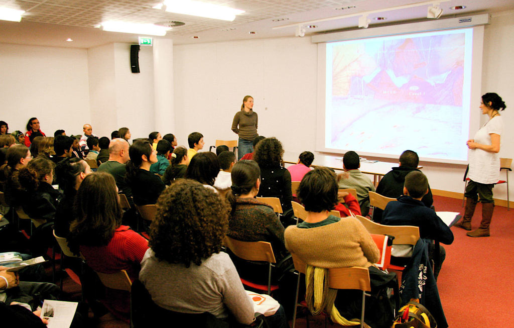 Laterna Magica 2007 • Rencontre avec Aline Ahond, Bibliothèque l'Alcazar